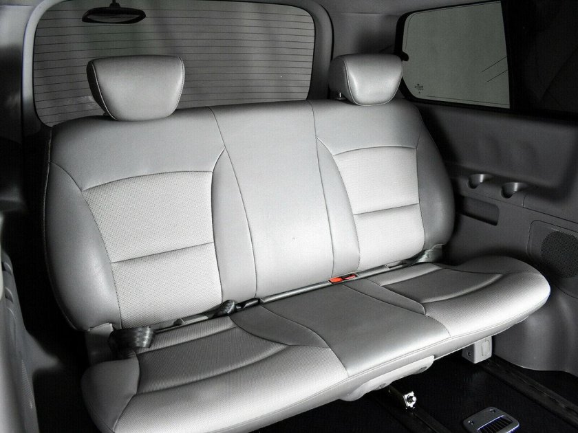 Hyundai grand starex 2011