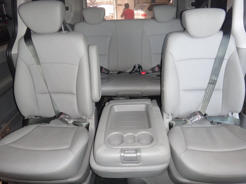 Задний ряд Hyundai Starex h1