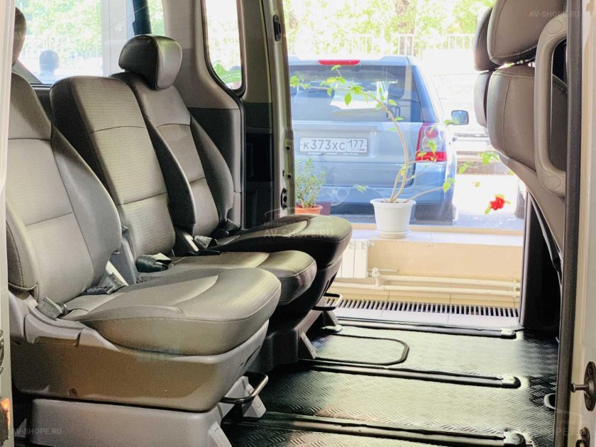 Хендай Гранд Старекс