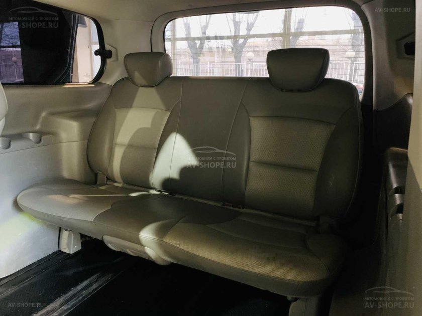 Hyundai Grand Starex 2007 — 2015 i черный