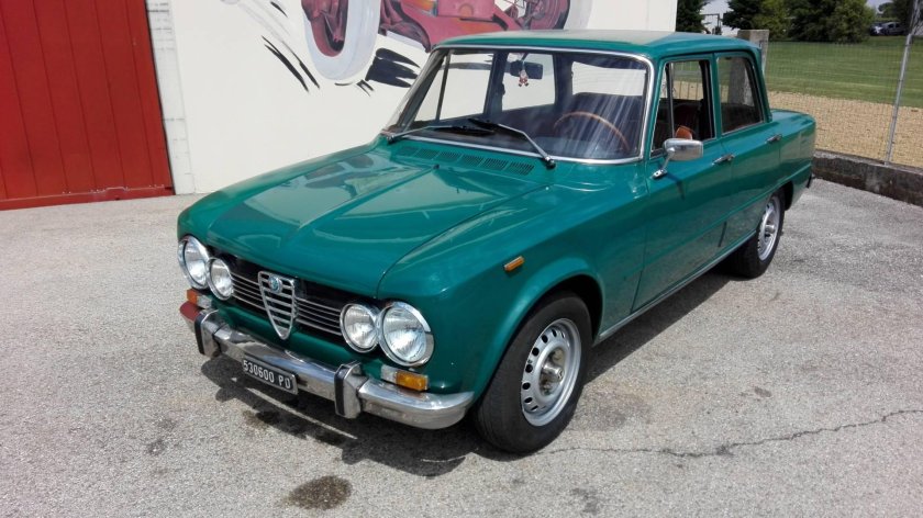Alfa romeo giulia 1300 super