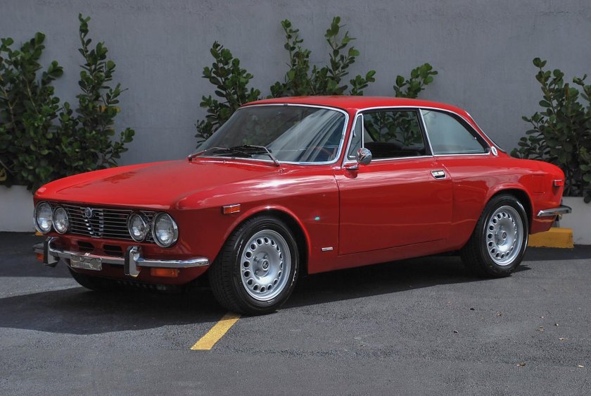 Alfa Romeo 2000 GTV