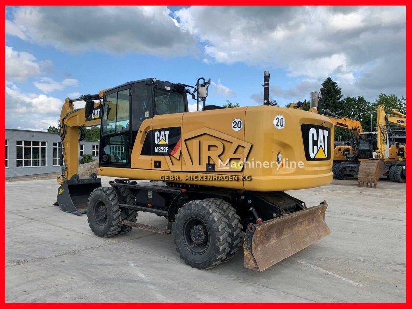 Экскаватор на колесном ходу