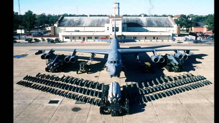 Ту-95 vs b-52