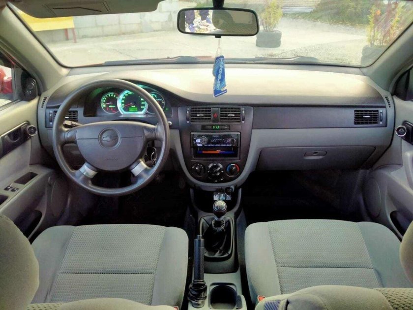 Chevrolet Lacetti 2009 седан