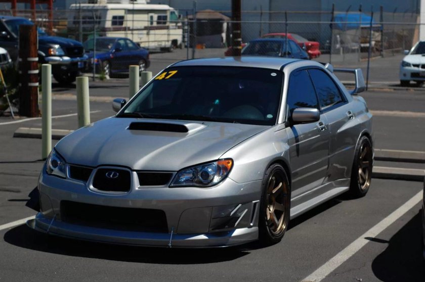 Subaru Impreza WRX лиса