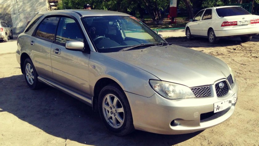 Субару импреза 2007 хэтчбек 1.5