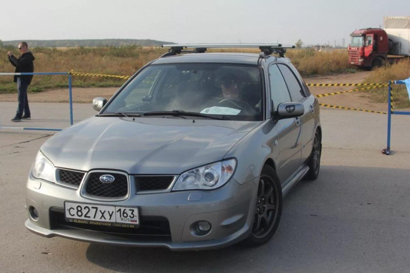 Субару лиса 1.5