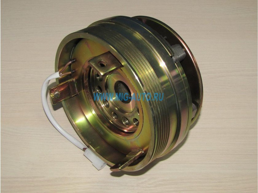 740.30-1317500-10 Муфта электромагнитная КАМАЗ универсальная