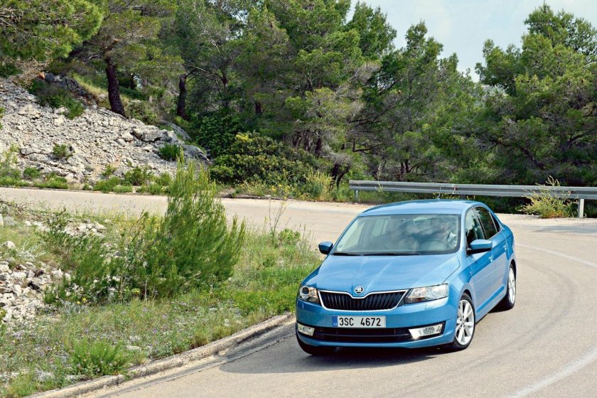 Фольксваген Рапид