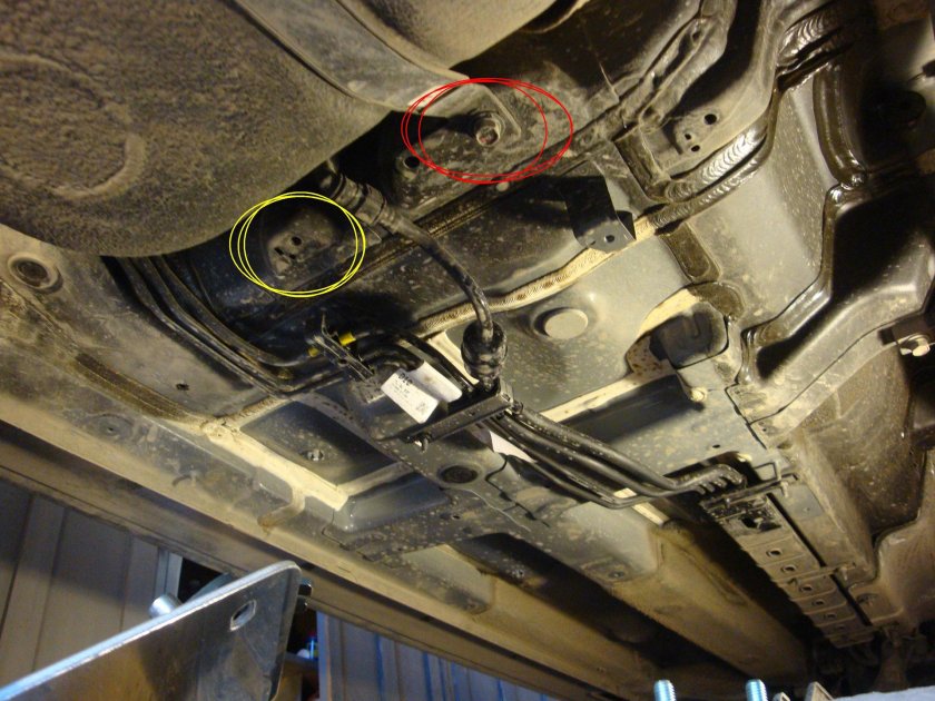 Хендай Туссан снизу