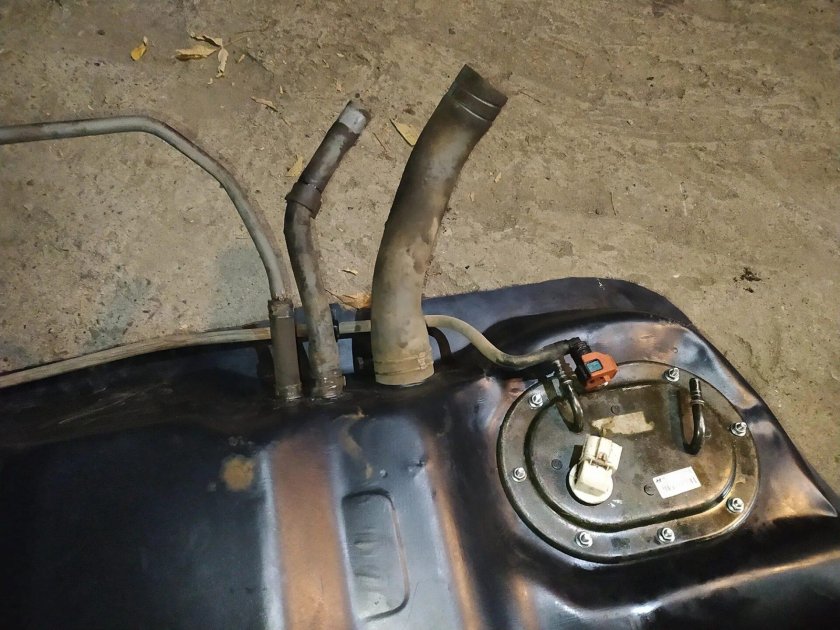 Хомут под бензобак Хендай акцент