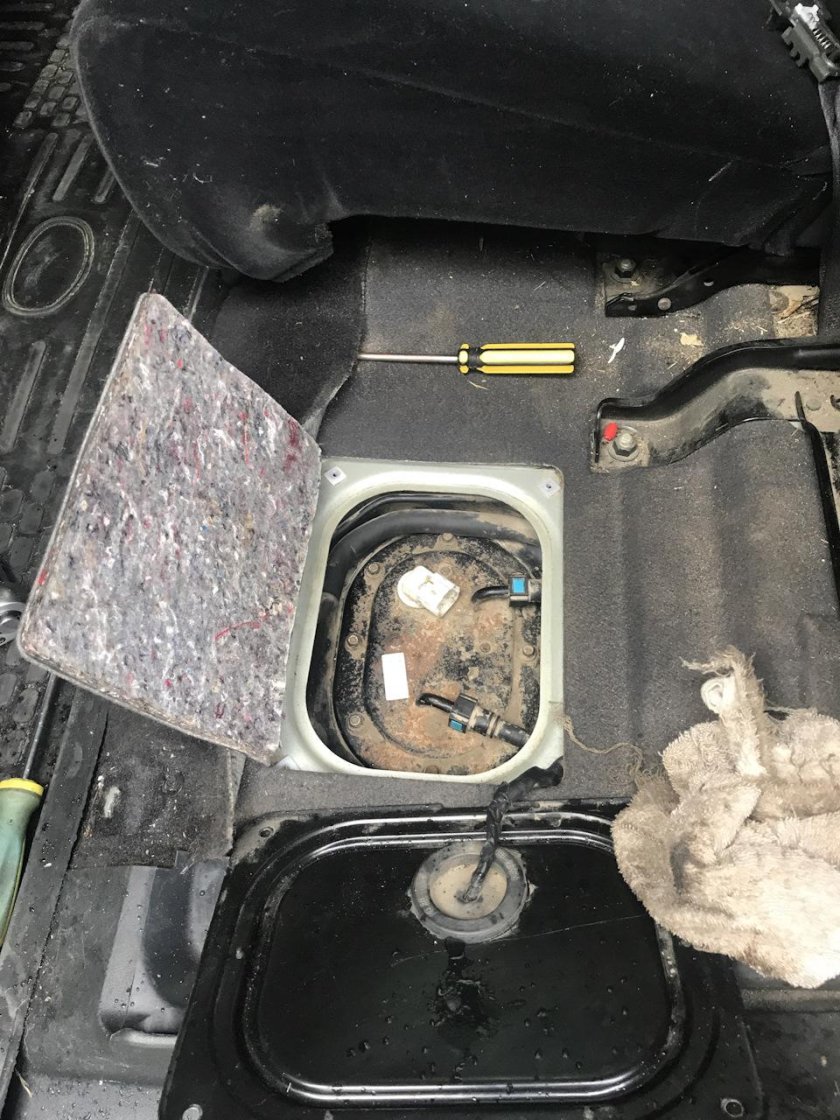 Hyundai Tucson 2007 топливный фильтр