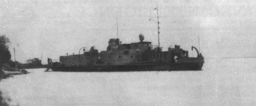 Минный заградитель Островский