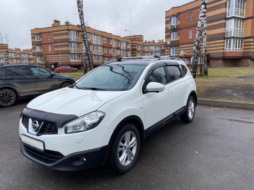 Nissan Qashqai, 2013 белый