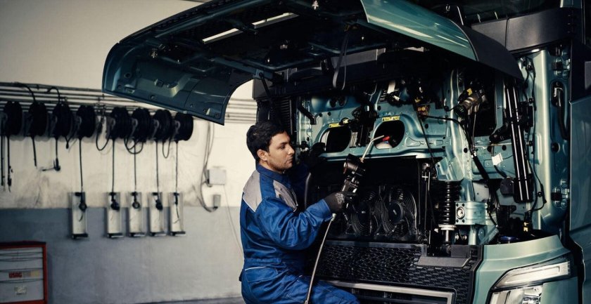 Техобслуживании грузовик