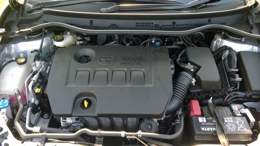 Аурис двигатель фото