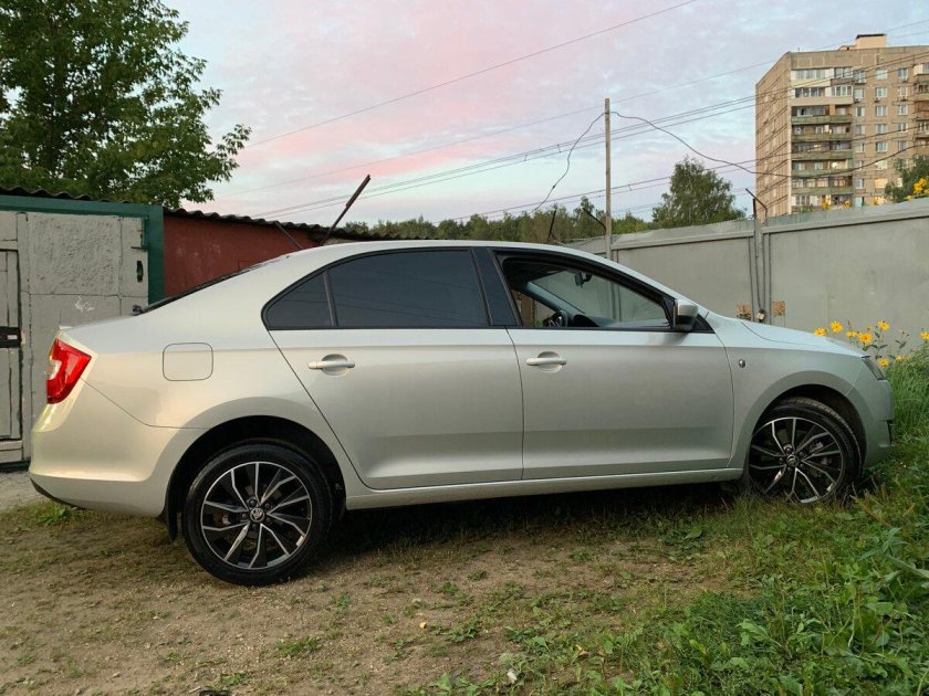 Диски r16 Italia Black Skoda Rapid