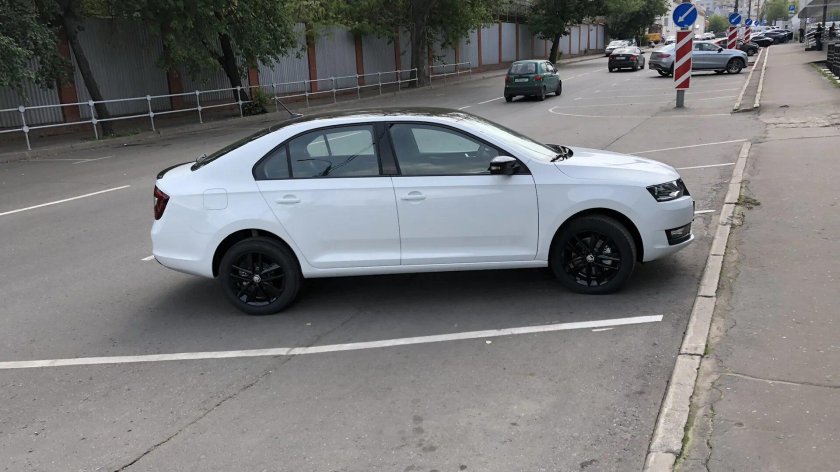 Шкода Рапид 2021