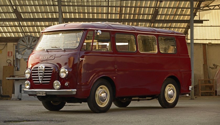 Alfa Romeo Minibus