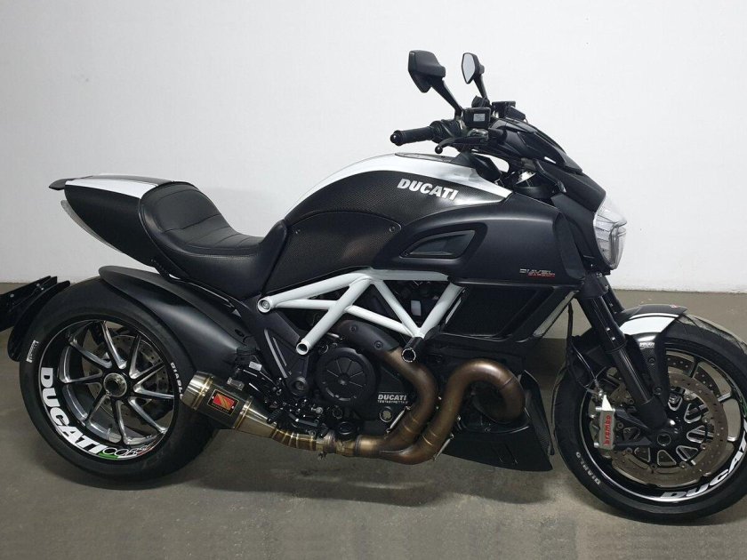 Мотоцикл Ducati Diavel 1260