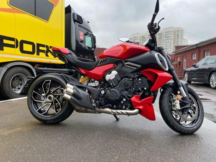 Мотоцикл ducati