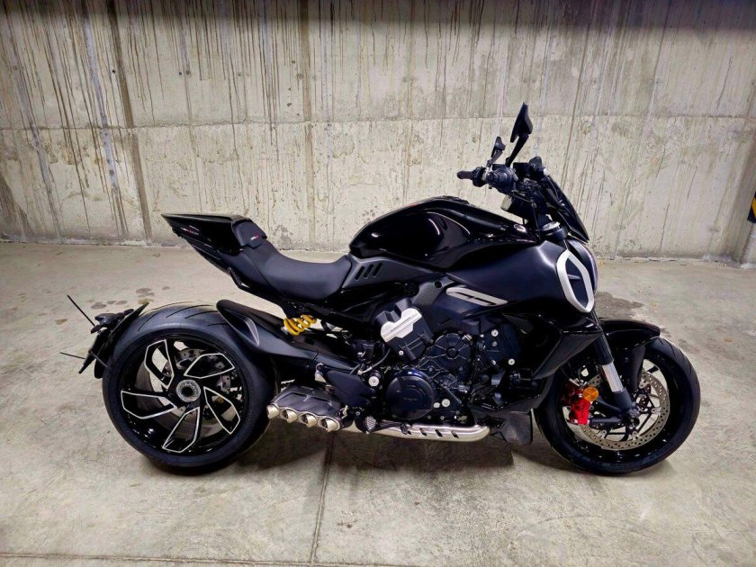 Ducati diavel