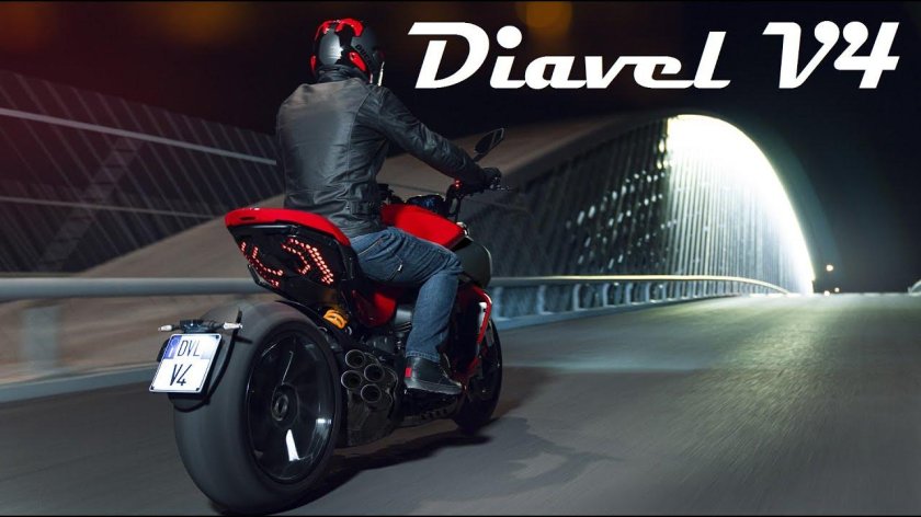 Diavel v4 2023