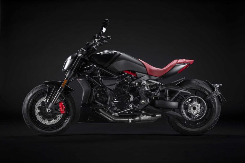 Мотоцикл Ducati Diavel