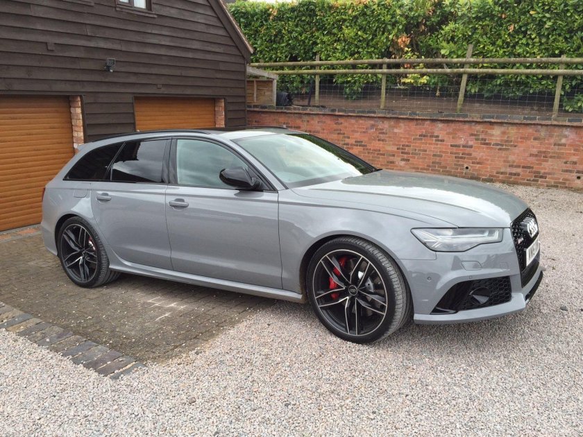 Audi rs6 grey