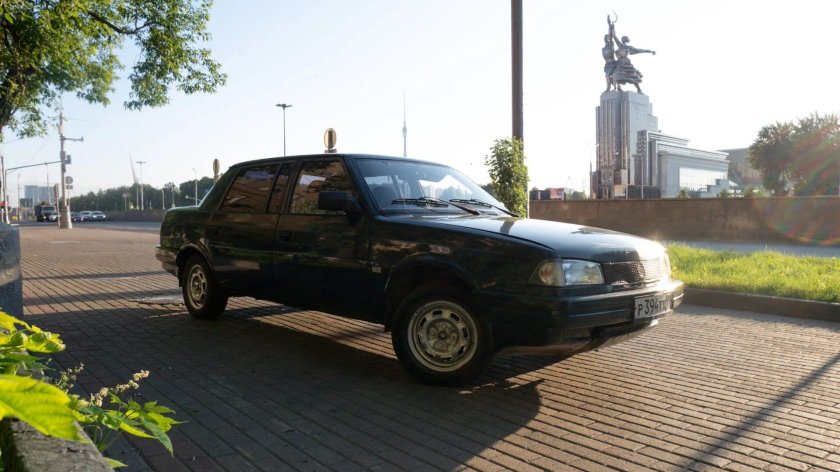 Москвич-2142 князь Владимир