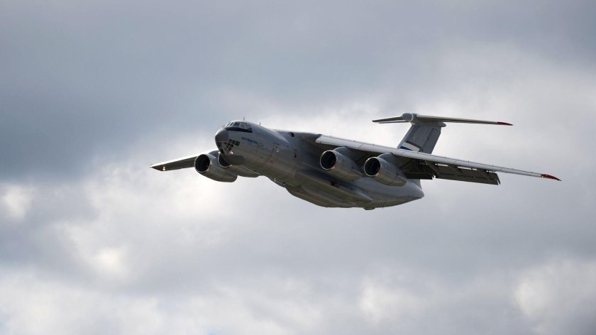 Ил 76 военно транспортный самолет