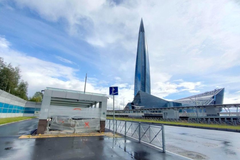 Набережная у лахта центр в санкт петербурге