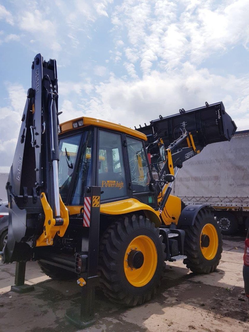 MST m544s экскаватор-погрузчик