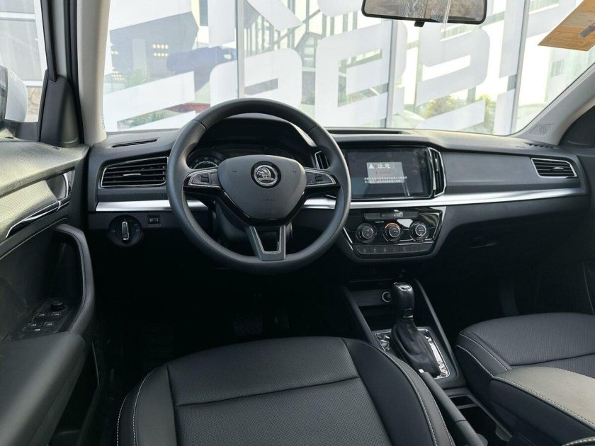 Skoda rapid 2021 1.4 tsi dsg