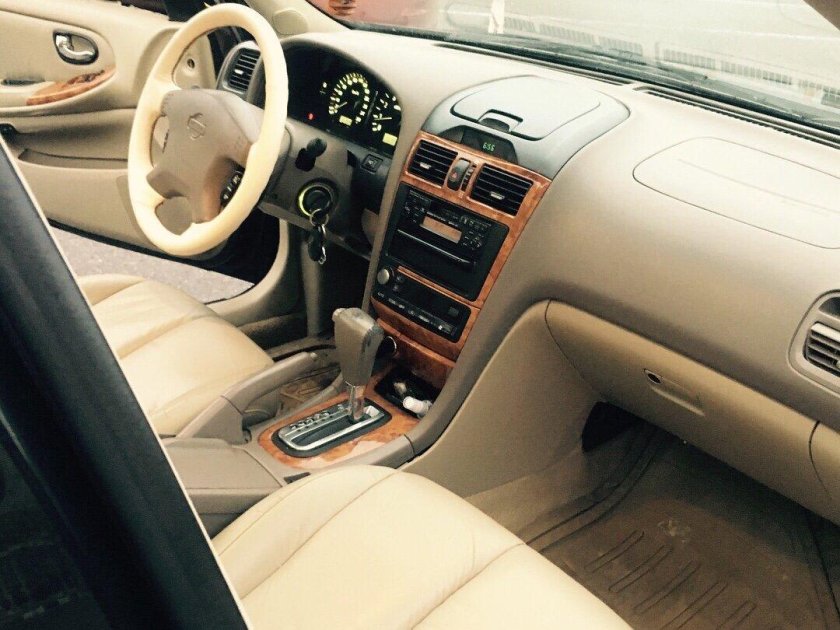 Nissan maxima 2004 салон
