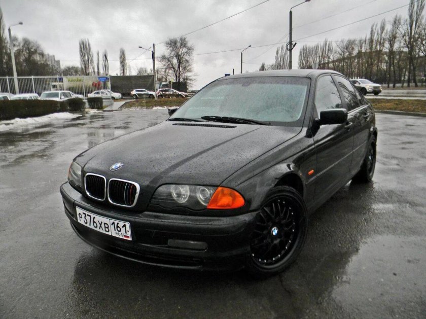 BMW 3 1998