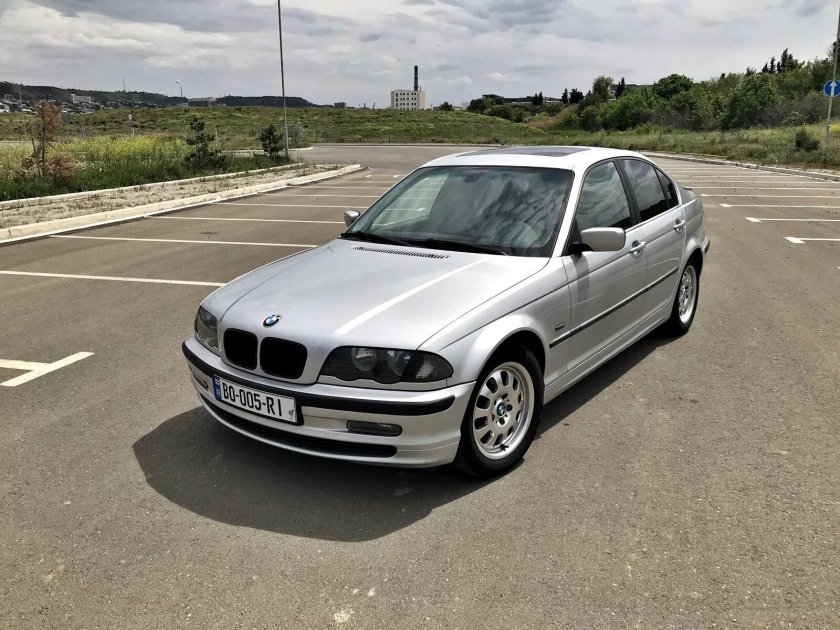 BMW 3 1998