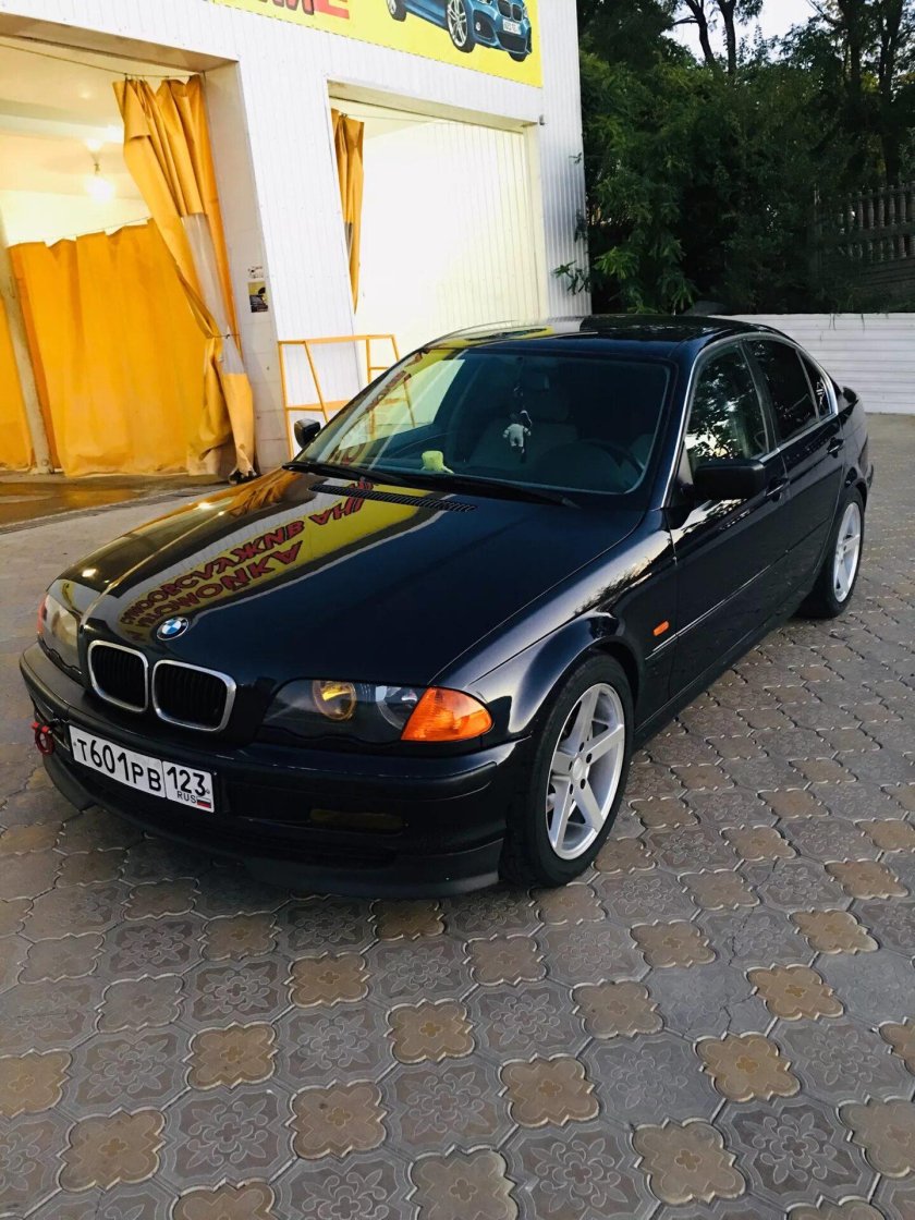 BMW 3 1998