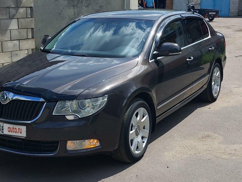 Шкода суперб 2012 1.8