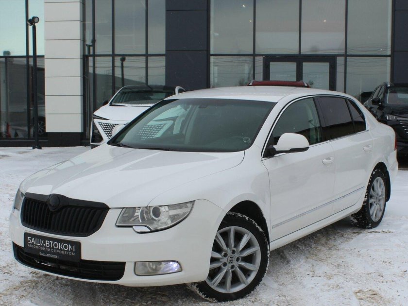 Шкода суперб 2012