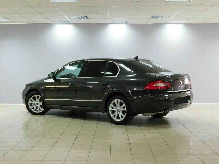 Skoda Superb 2010