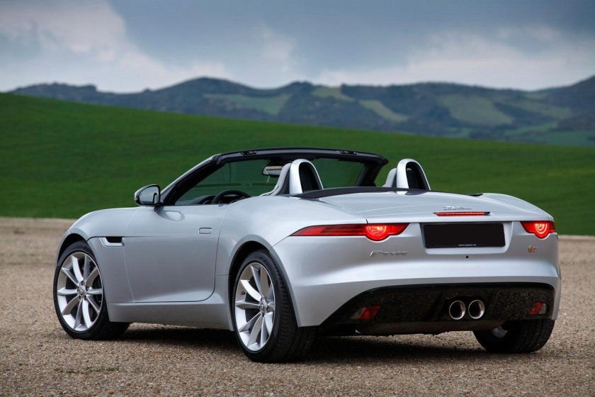 Jaguar f Type v6