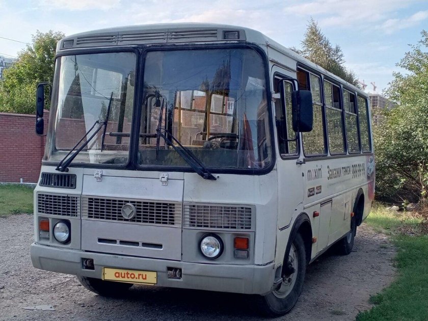 Паз 3205 белый