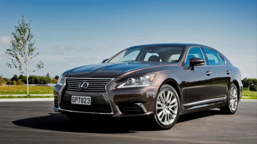 Лексус лс 2014