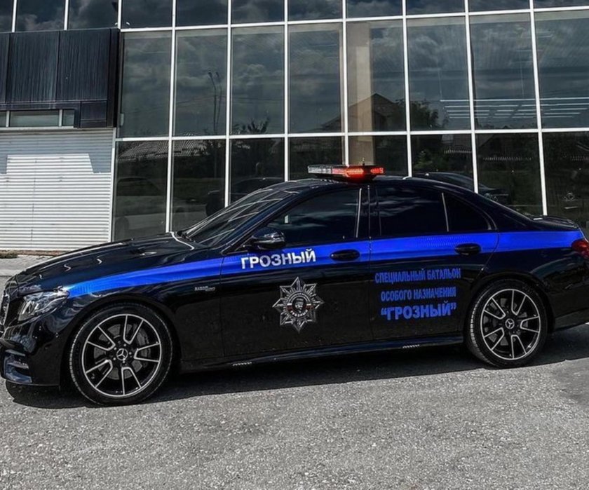 Мерседес АМГ полиция Чечня