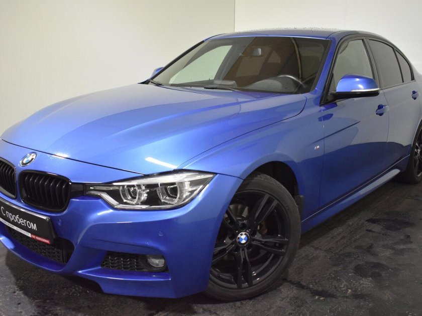 BMW 320d XDRIVE синий