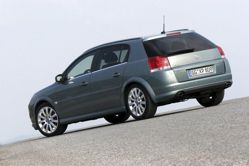 Opel signum 2005