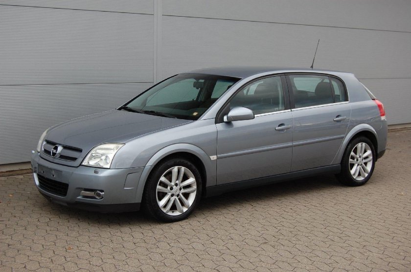 Opel signum 2004