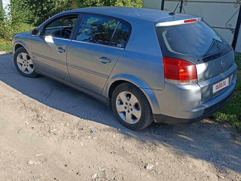 Меган 2 зеленый